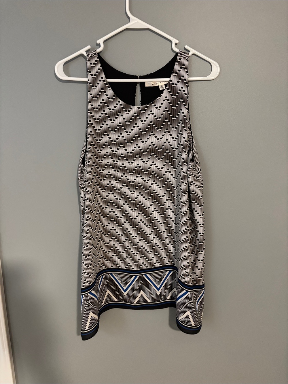 Max Studio Black & White Geometric Border Tank. Long, looks great with leggings.